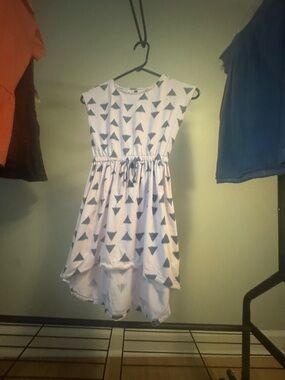 Tea Girls White Dress hi low with Navy Triangle Print